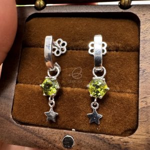 S0033-Hoa tai sapphire xanh lục giác S925