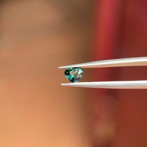 Sapphire xanh ngọc lục bảo - 55-0004