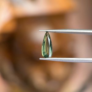 Sapphire xanh ánh vàng - 55-0005