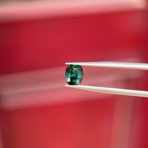 Sapphire xanh lá chữ nhật 2ct-S0824-009